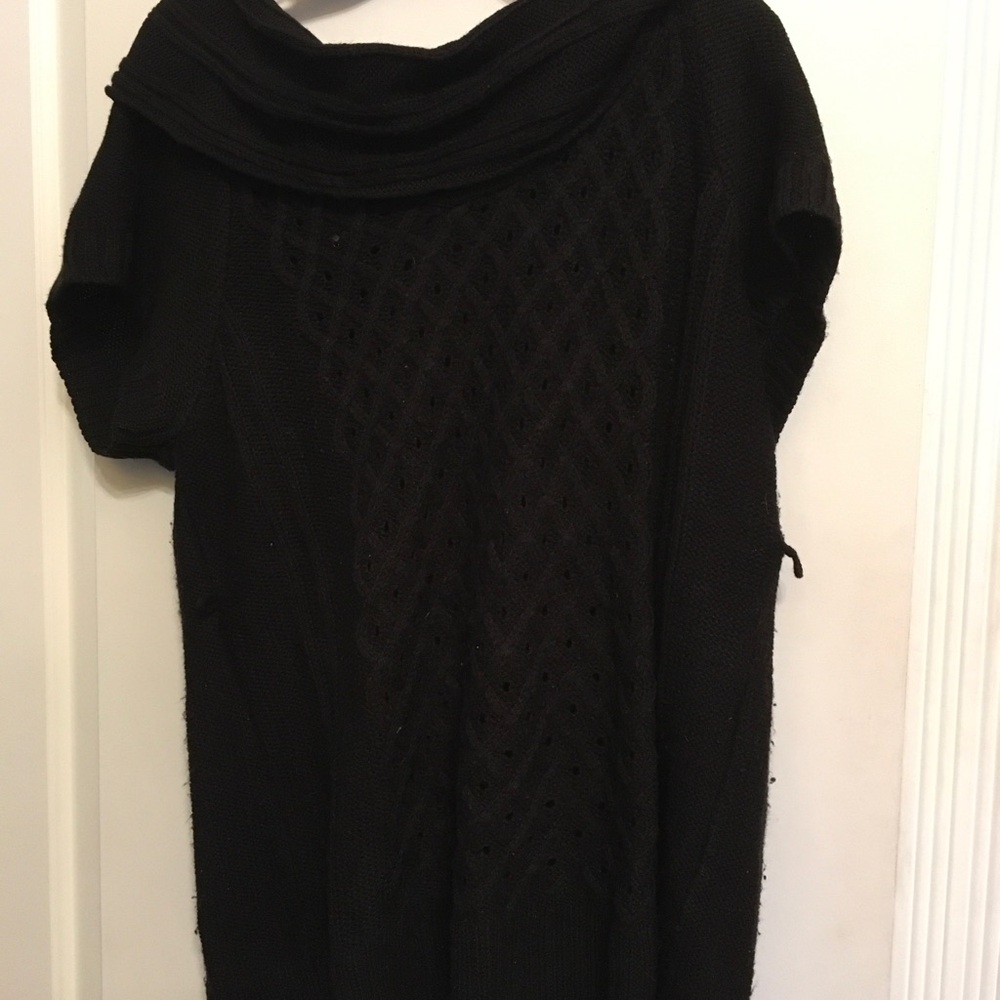 Black Cable-Knit Short Sleeve Sweater Dress L